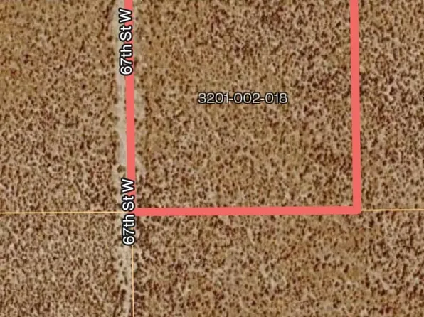 Corner Avenue Stw #D8-67, Lancaster, CA 93536