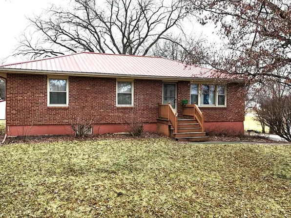 126 E Circle Dr, Brookfield, MO 64628