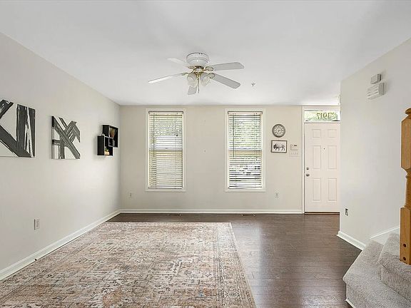 3rd image of 1917 Linden Ave