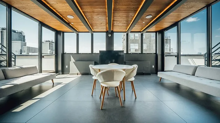 Rented by Nooklyn NYC LLC | media 18