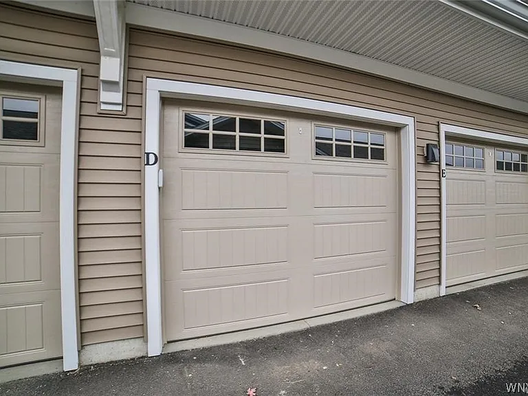 275 Northill Dr #D — Photo 4