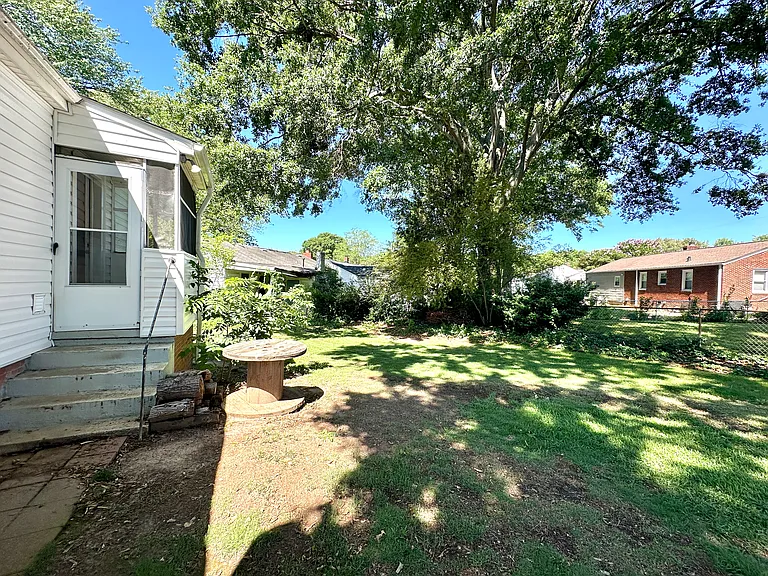 108 Merrilat Ave — Photo 15