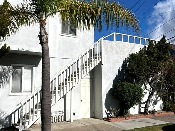 1119 Electric Ave APT 4, Seal Beach, CA 90740