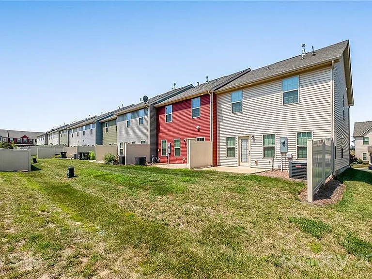 11053 Telegraph Rd NW — Photo 24