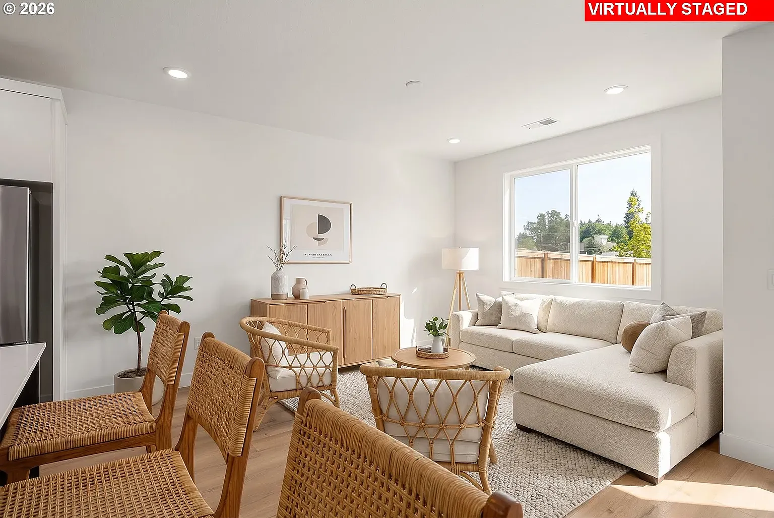 3 bed, 2.5 bath, 1814 sqft, $3,100 — Photo 4
