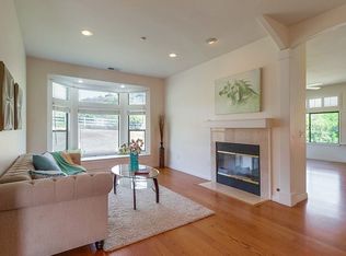 9633 Red Pony Ln, El Cajon, CA 92021