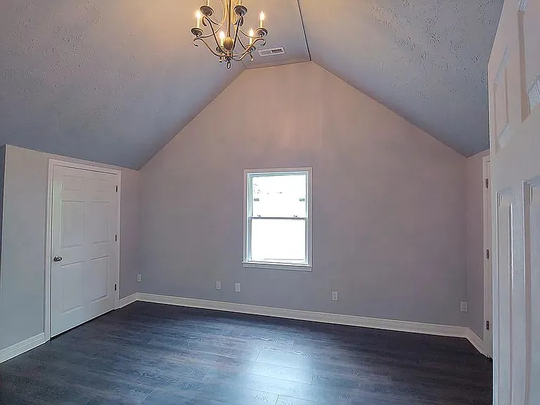 111 Harborside Ct — Photo 15