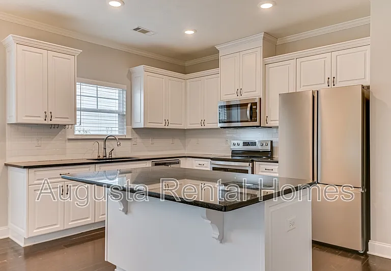 5107 Heathbrook Dr — Photo 11