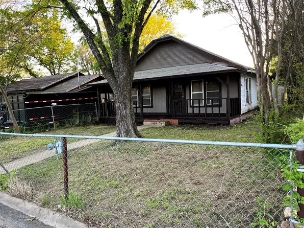 1717 N Main St, Bonham, TX 75418