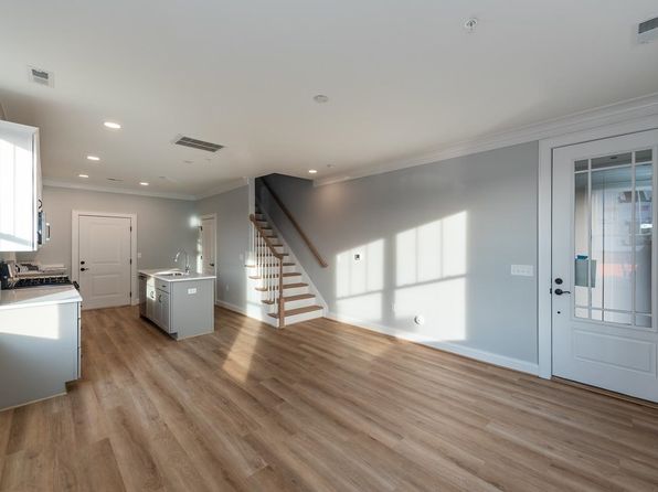 424 Midtown Way #126A, Blacksburg, VA 24060