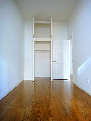 Rented by Balass Ralph, LREB | media 37