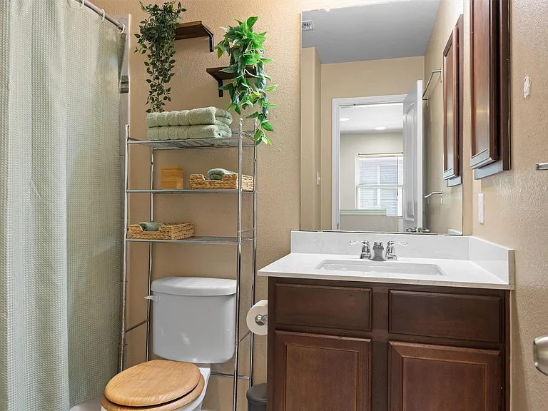 369 S Brook Dr — Photo 20