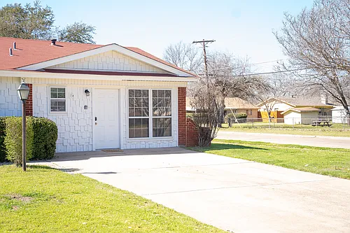 1801 Glenwick Ln #1 Photo 1