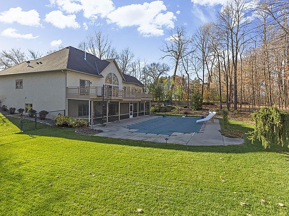 Amazing Backyard with Pool