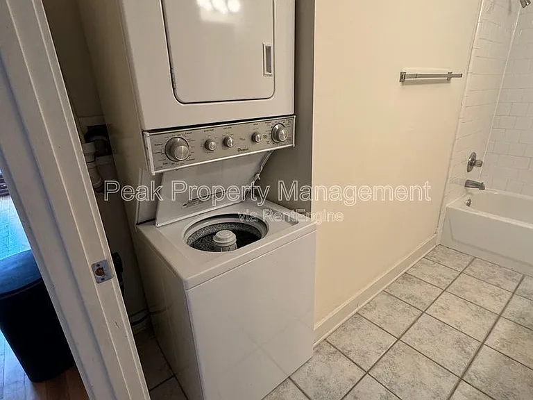 Poythress Apartments — Photo 31