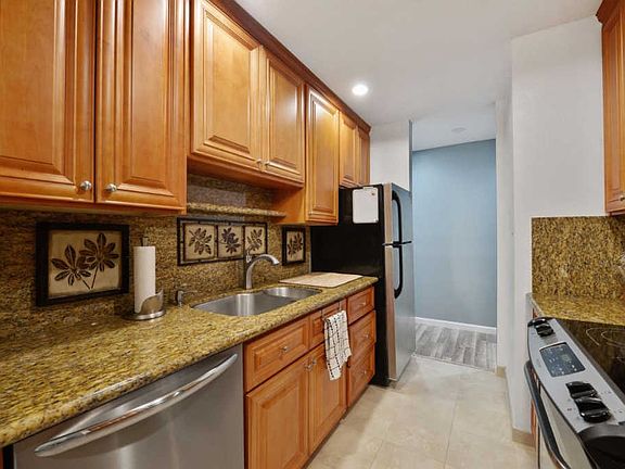 5th image of 1152 Shelter Creek Ln