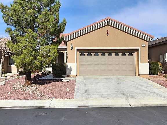 2nd image of 19472 Tor Hill Ln