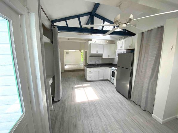 708 N Wild Olive Ave