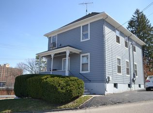 536 George Waterman Rd, Johnston, RI 02919