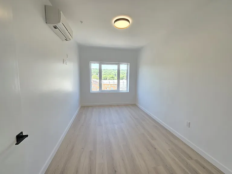 450 Scotland Rd #4J — Photo 31