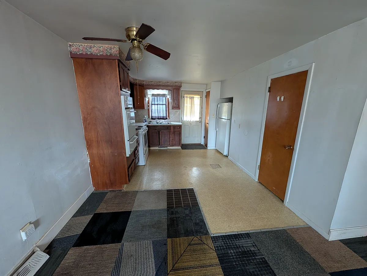 Building Photo - 1220 Randolph St #1