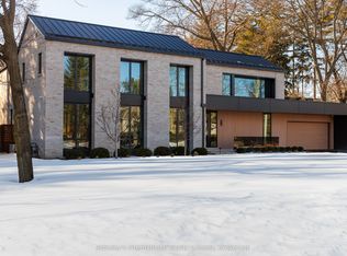 222 Burgundy Dr, Oakville, ON L6J 4G1