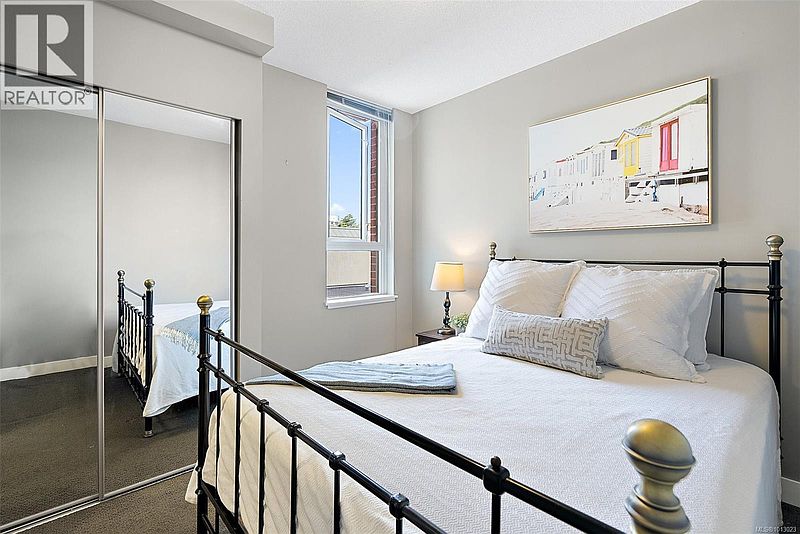 Victoria Apartment for rent - 1 Bedroom — photo 11