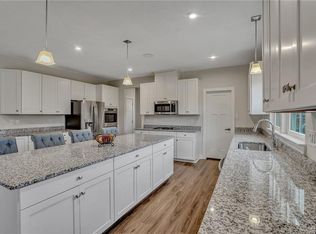 3946 Oak Creek Dr, Dayton, OH 45440