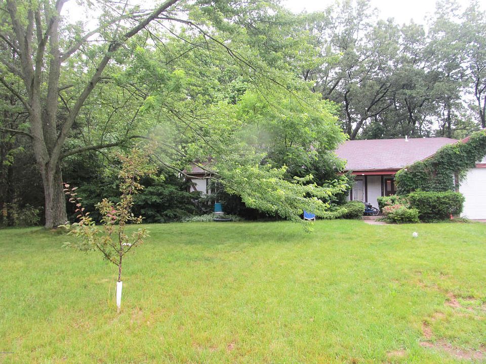 1st image of 4878 Norfolk Cir