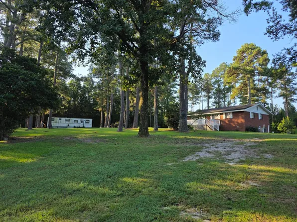 4535 Lightwood Rd, Bennettsville, SC 29512