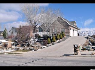 99 S Benchview Dr, Tooele, UT 84074