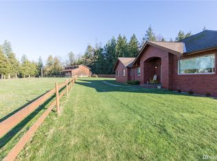 7048 Northwest Dr, Ferndale, WA 98248