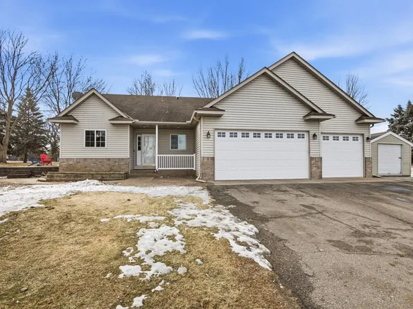 1000 Brook Ct, Sauk Rapids, MN 56379