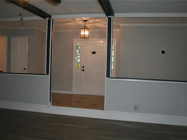 2075 Pinewood Dr — Photo 35