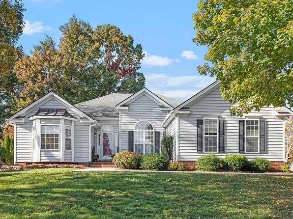 9015 Lansdale Dr, Raleigh, NC 27617