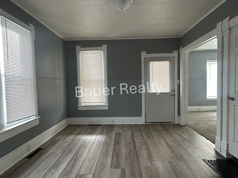 114 Dale Ave — Photo 11