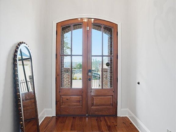 5th image of 134 Novara Trl