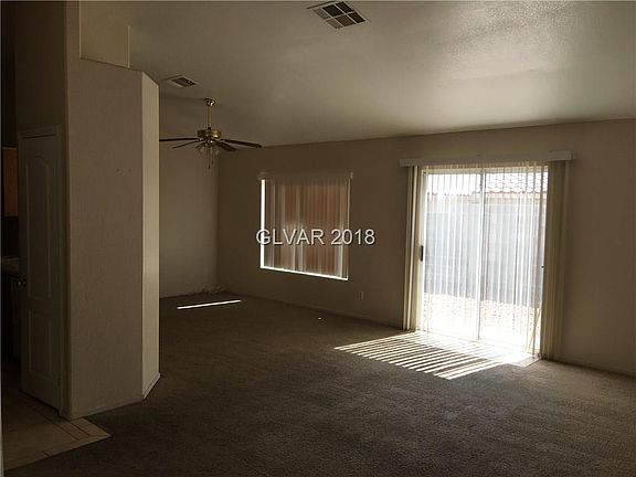 2nd image of 4912 Dunvegan Ct