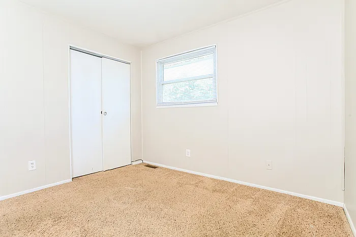 11952 Wincanton Dr — Photo 8