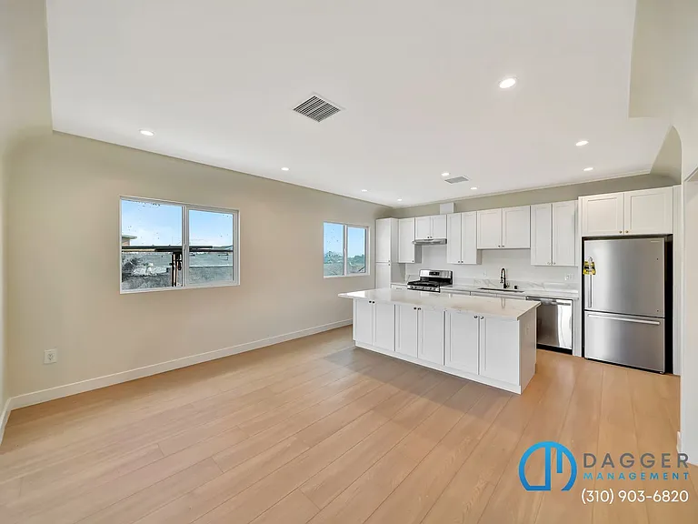 2800 Winter St #2 — Photo 7