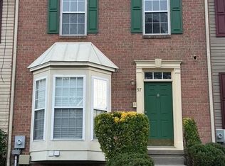 97 Colts Neck Dr, Sicklerville, NJ 08081