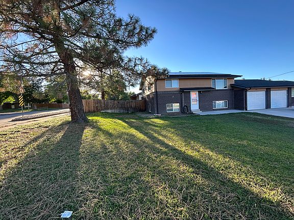 Left side to backyard