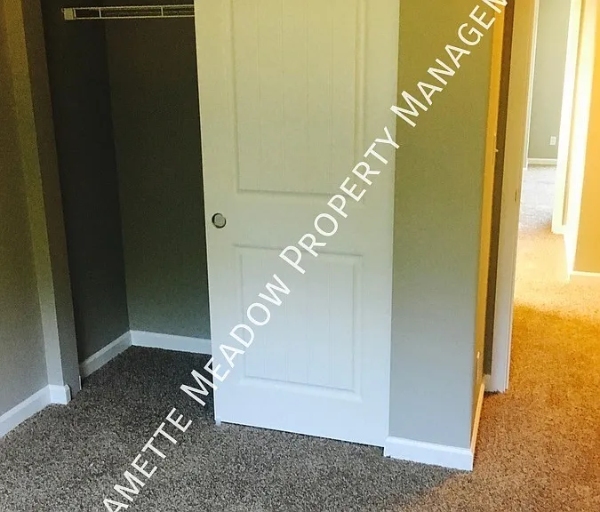 1420 Marigold Dr — Photo 16