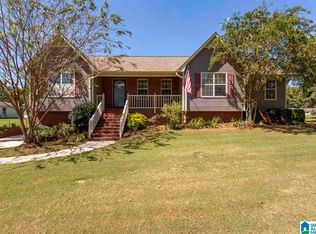 5812 Jeffery Dr, Mount Olive, AL 35117