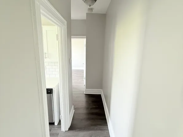 64 Baldwin Avenue image 65 of 69