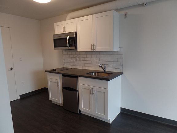 4th image of 2202 E Olive St Unit 410