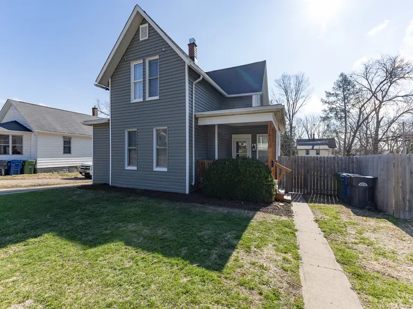 1613 N 4th St, Clinton, IA 52732