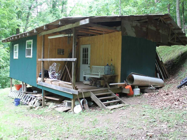 2495 Bergoo Rd, Webster Springs, WV 26288