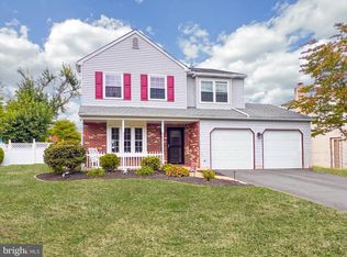 853 Jason Dr, Bensalem, PA 19020