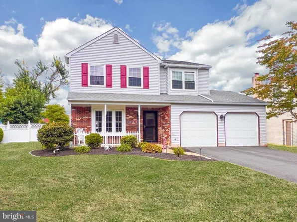 853 Jason Dr, Bensalem, PA 19020